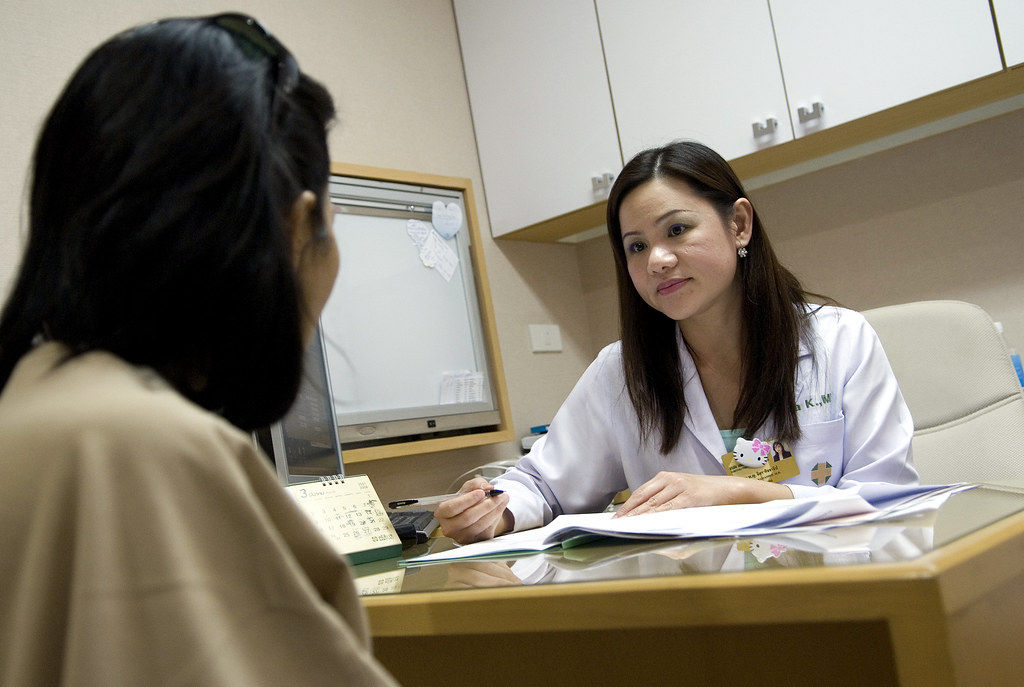 7 Subtle Signs Of Breast Cancer And The Hopeful Treatments You Need To Know